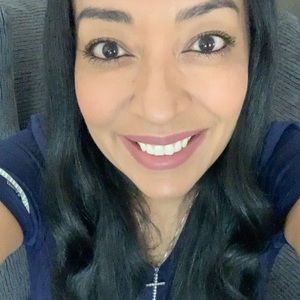 Meet your Posher, Veronica